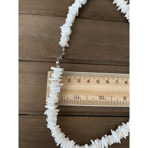 Vintage Puka Shell Necklace - Larger Shells 10mm - Length 16” - Picture 7 of 9